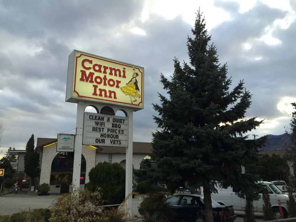 Carmi Motel