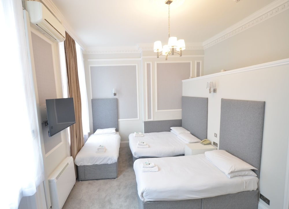 Отель Amber Residence Hotel в Лондоне