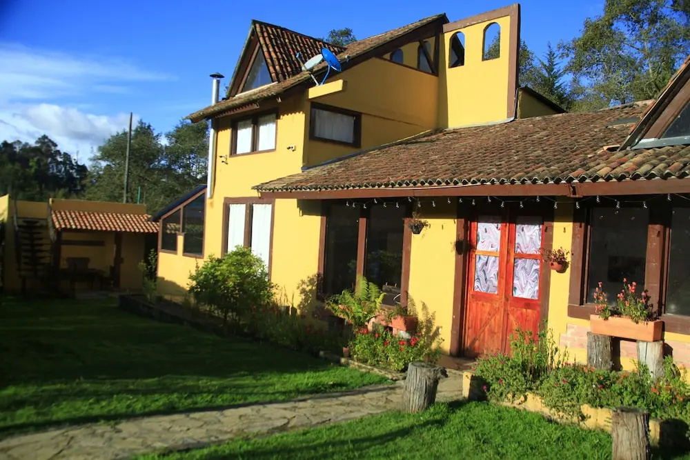Casa Pernia