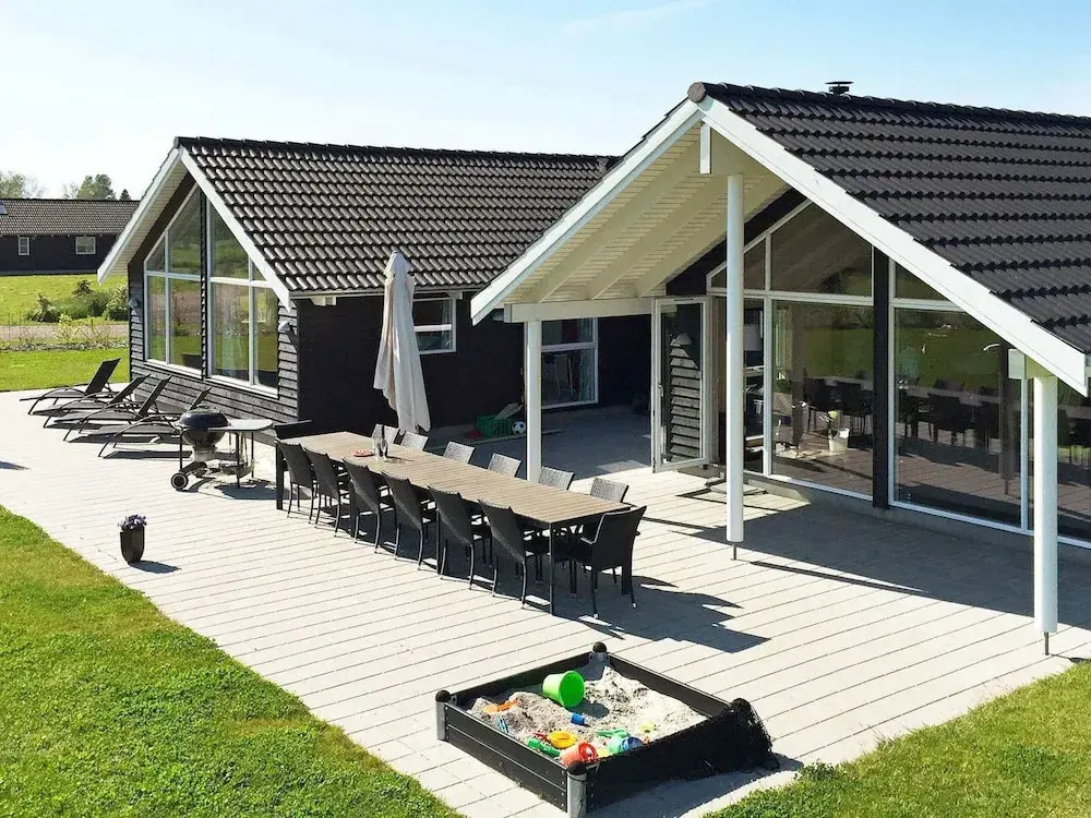 Pleasant Holiday Home in Vaggerlose near Sea