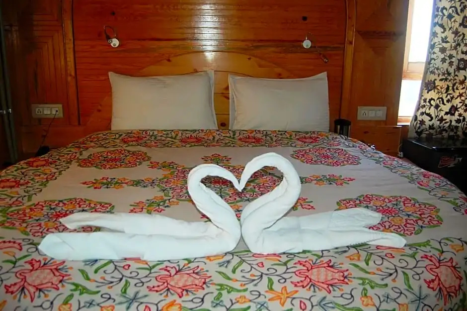 Hotel Paradise Inn - Chambres