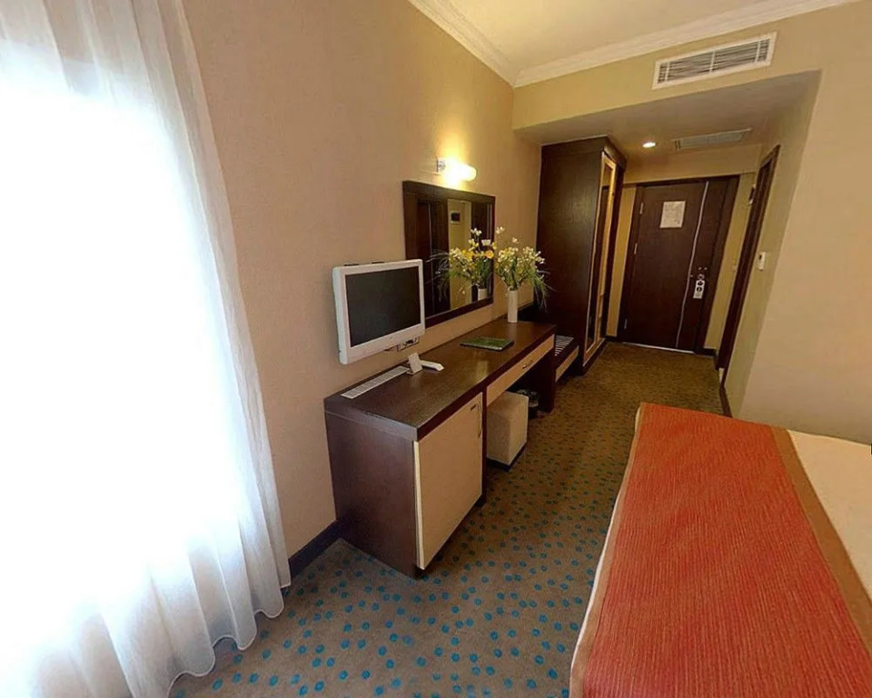 Mom Hotel — фото 4