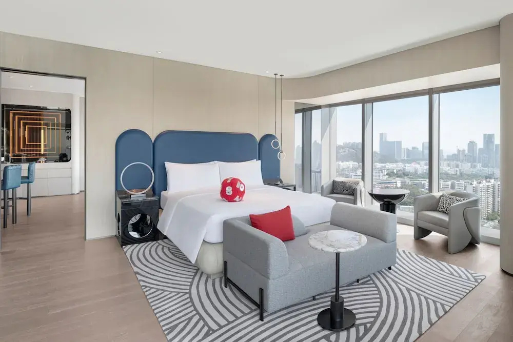 1 Bedroom Suite