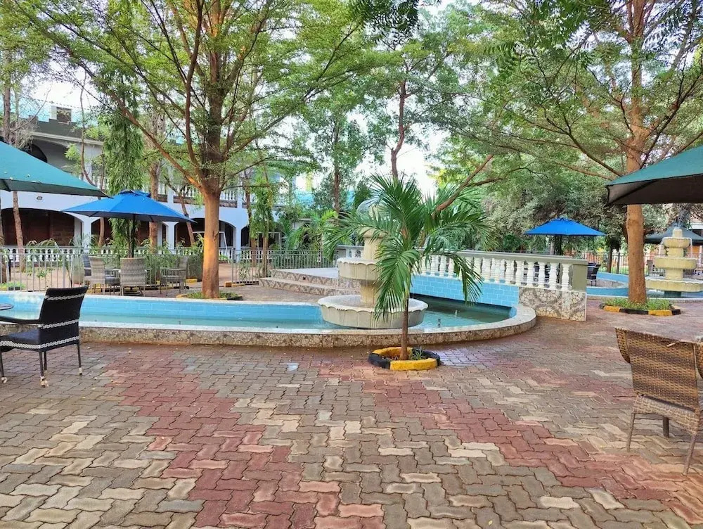 Hotel photo 11