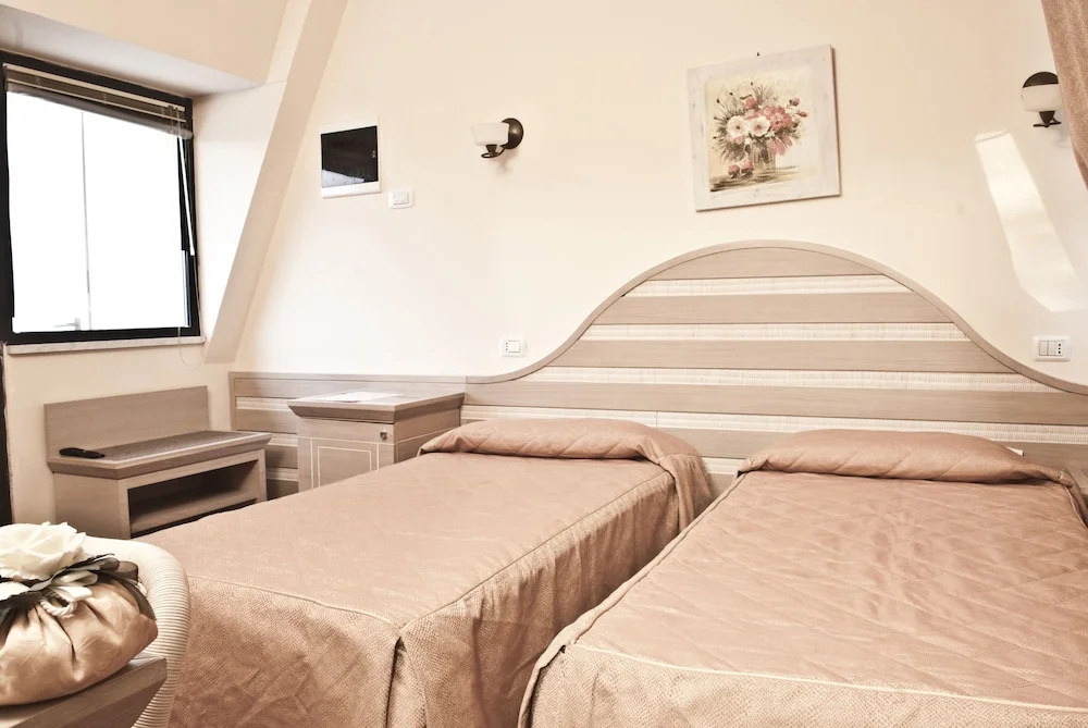 Hotel Nedy - Chambres