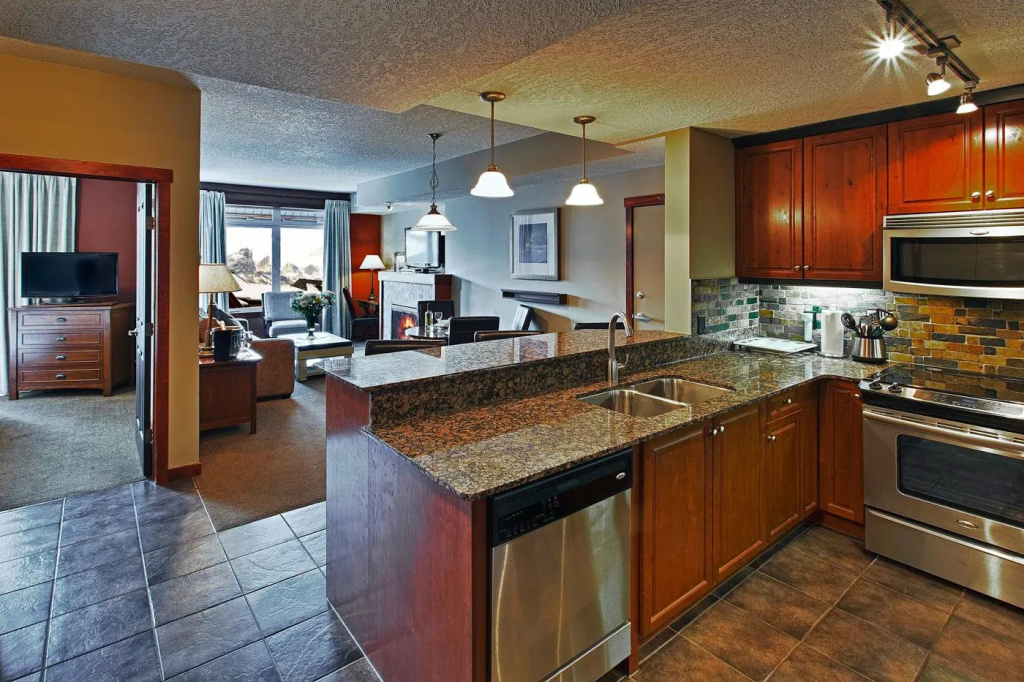 2 Bedrooms Suite