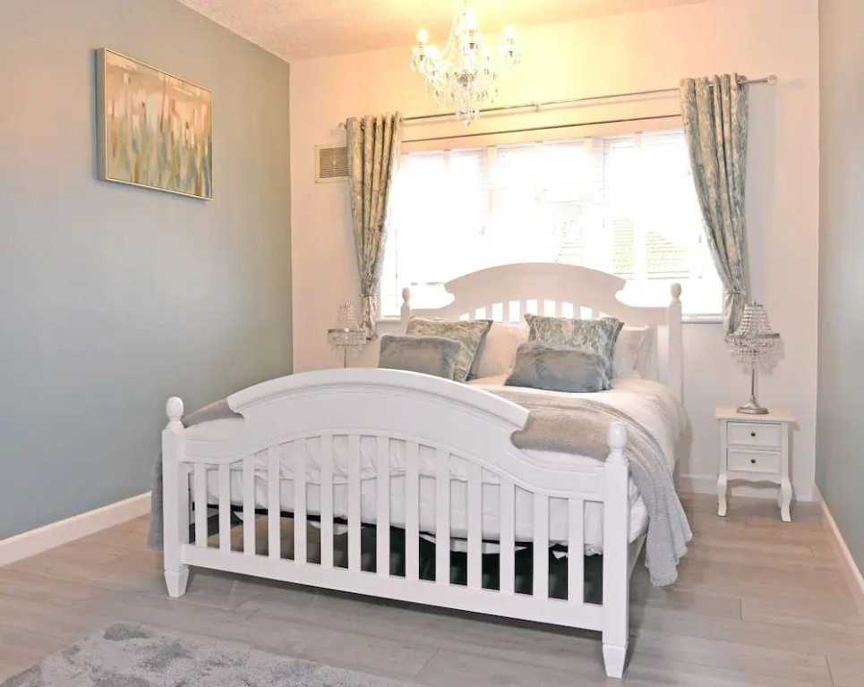 3 Bedrooms Apartment with balcony