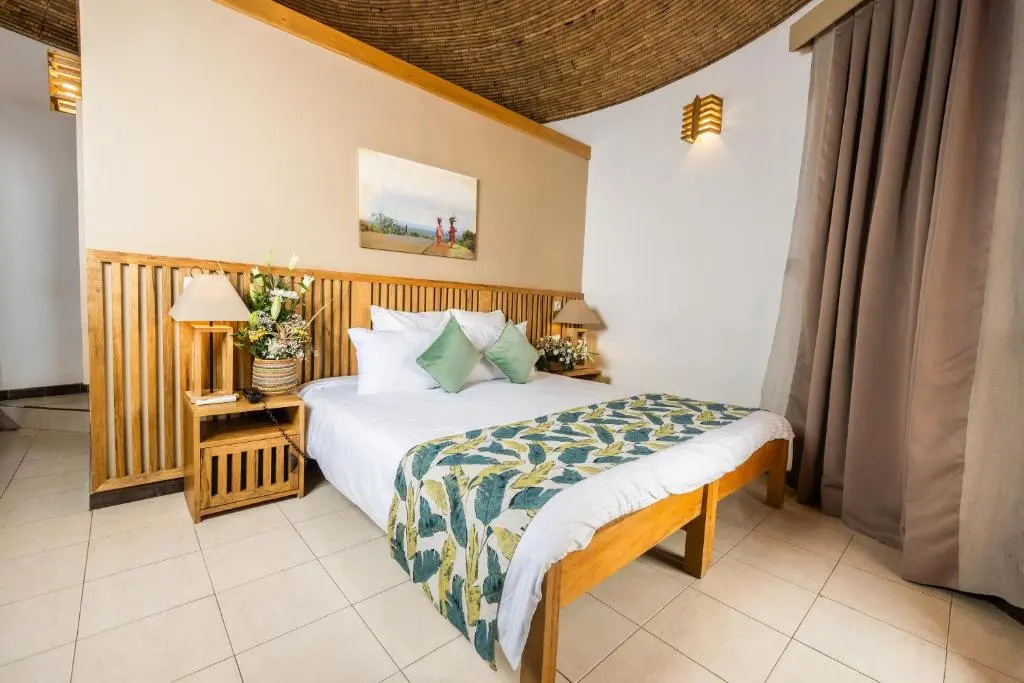 Superior Double room (full double bed)