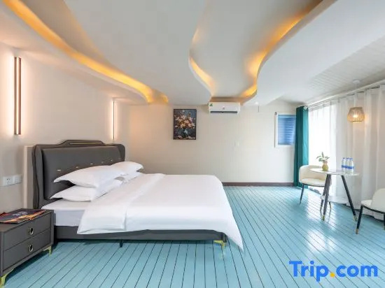 Double Family Suite (full double bed)