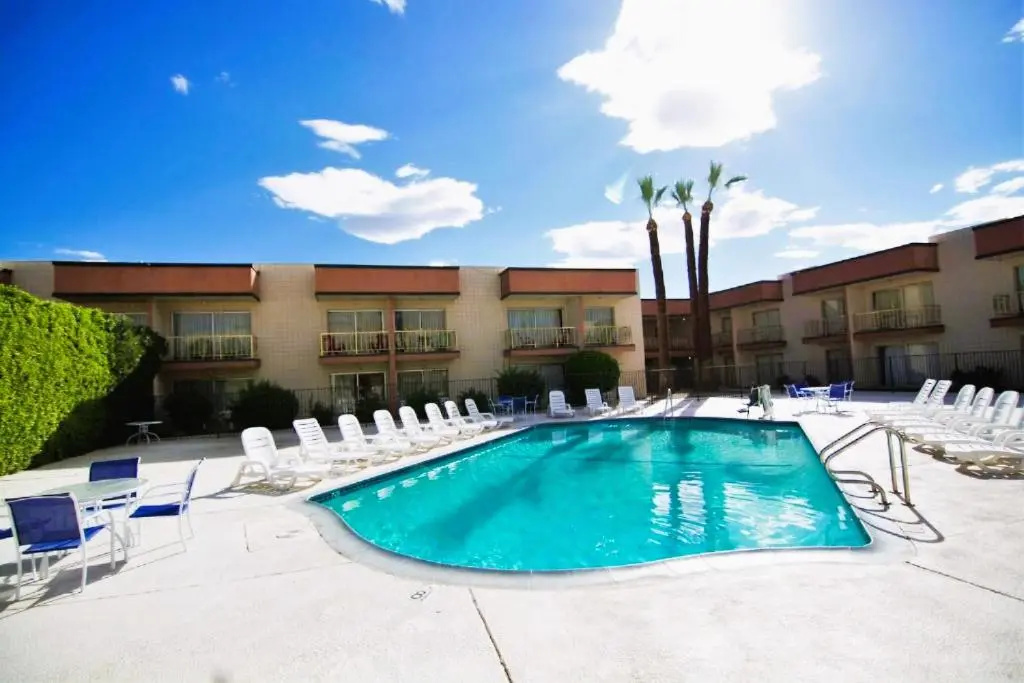Standard Double room with pool view (full double bed)