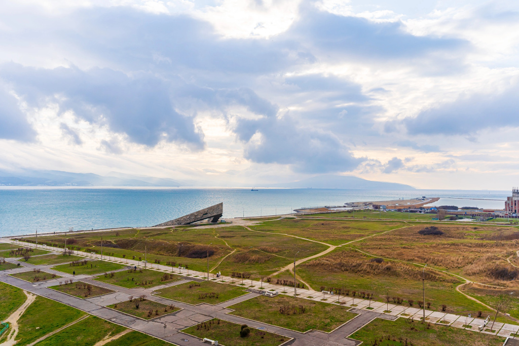 Beach & Waterfront