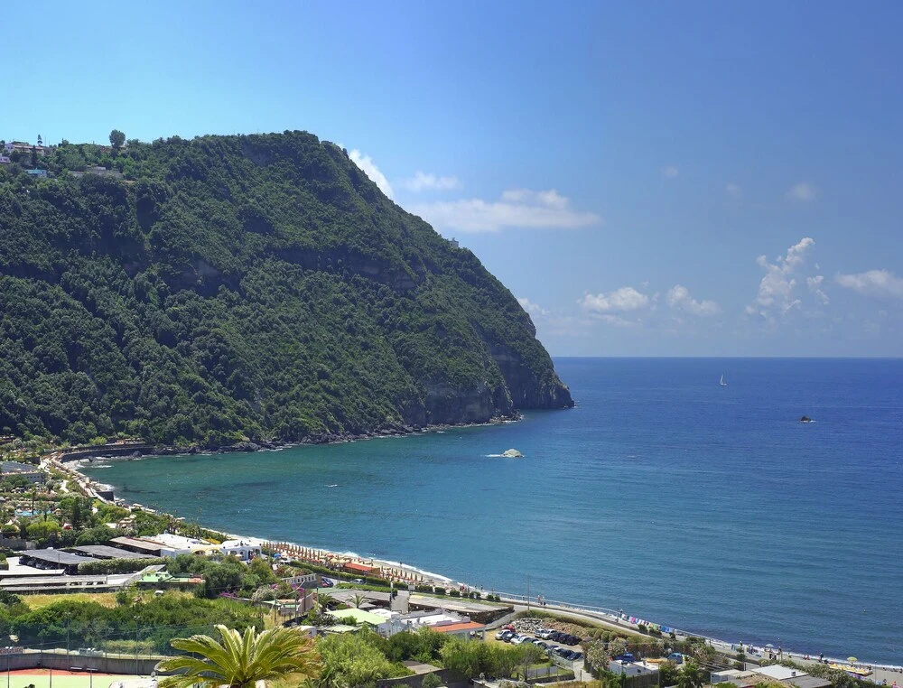 Ischia, Accommodation Close to the Poseidon Thermal Park for 16