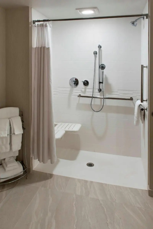 Delta Hotels by Marriott Utica - Général