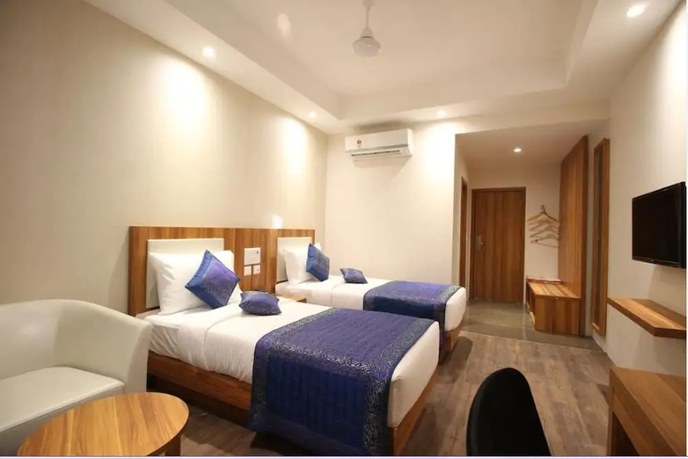 Le ROI Raipur - Chambres