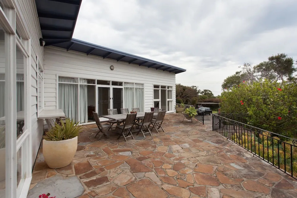 Sunseeker House