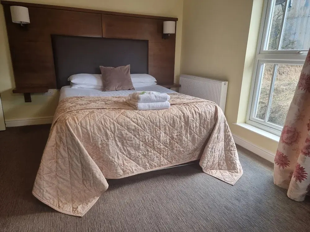 Usk And Railway Inn - Chambres