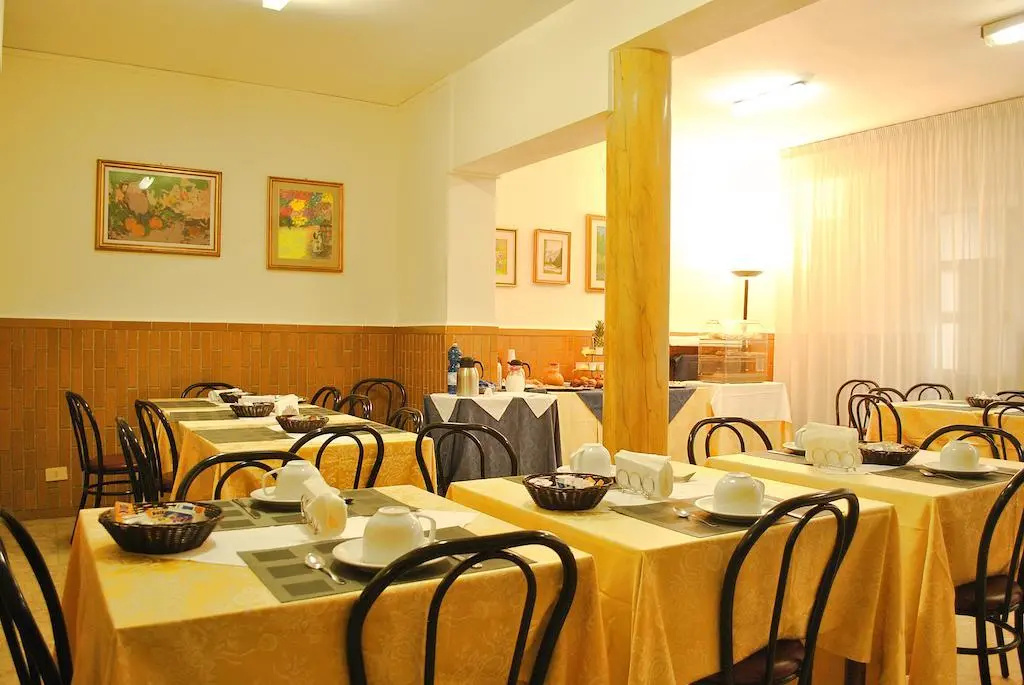 Hotel photo 10