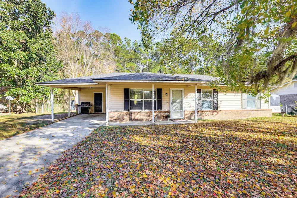 12 Mi to Dtwn Savannah: Remodeled Family Getaway!