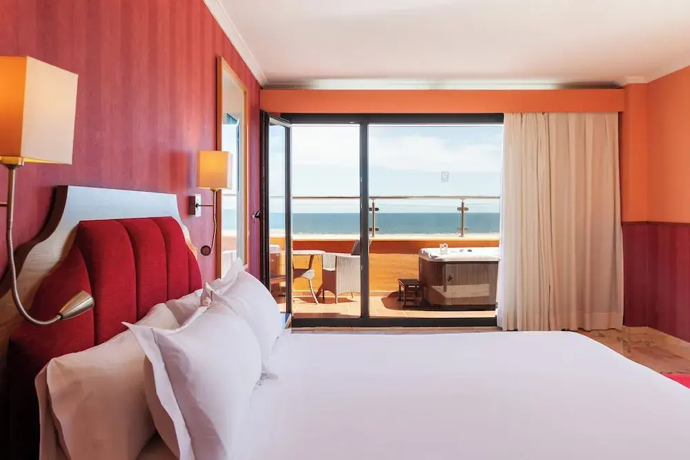 1 Bedroom Suite with sea view