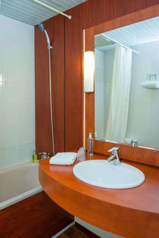 Brit Hotel Nantes Vigneux - L'Atlantel - Général