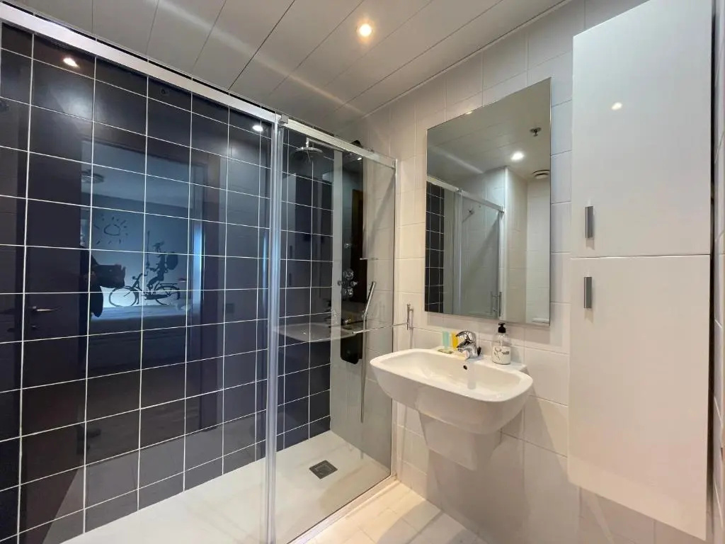 Apt. Fira Gran Via - Barcelona4Seasons - Chambres