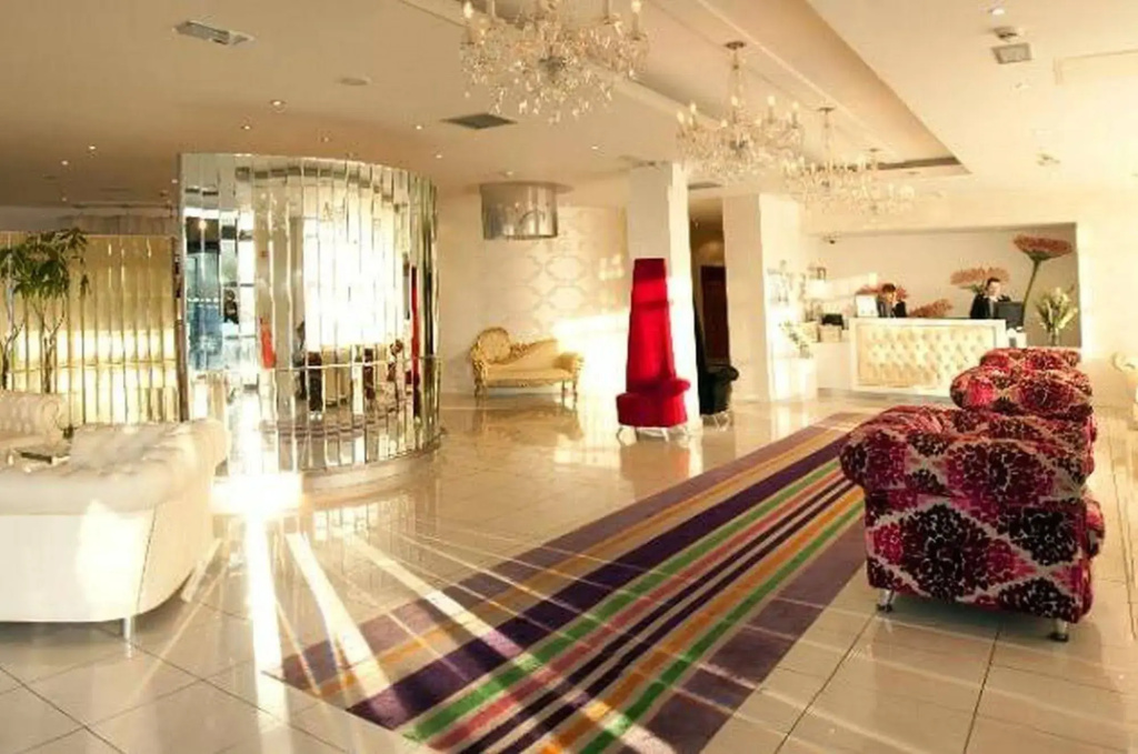 Hotel photo 11