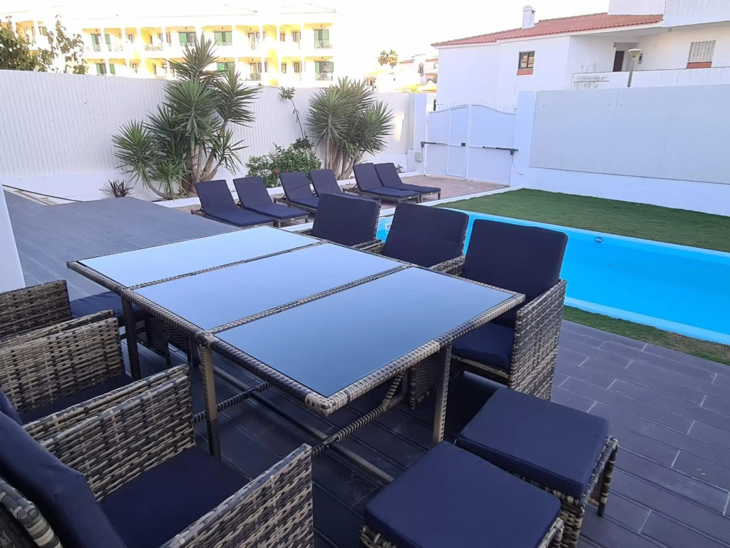 Large Villa - Private Pool - 5 Bedrooms
