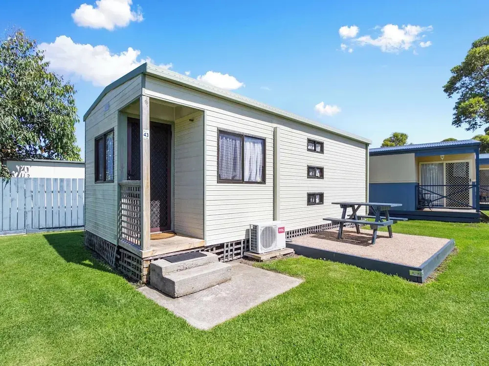 Waters Edge Holiday Park - Chambres