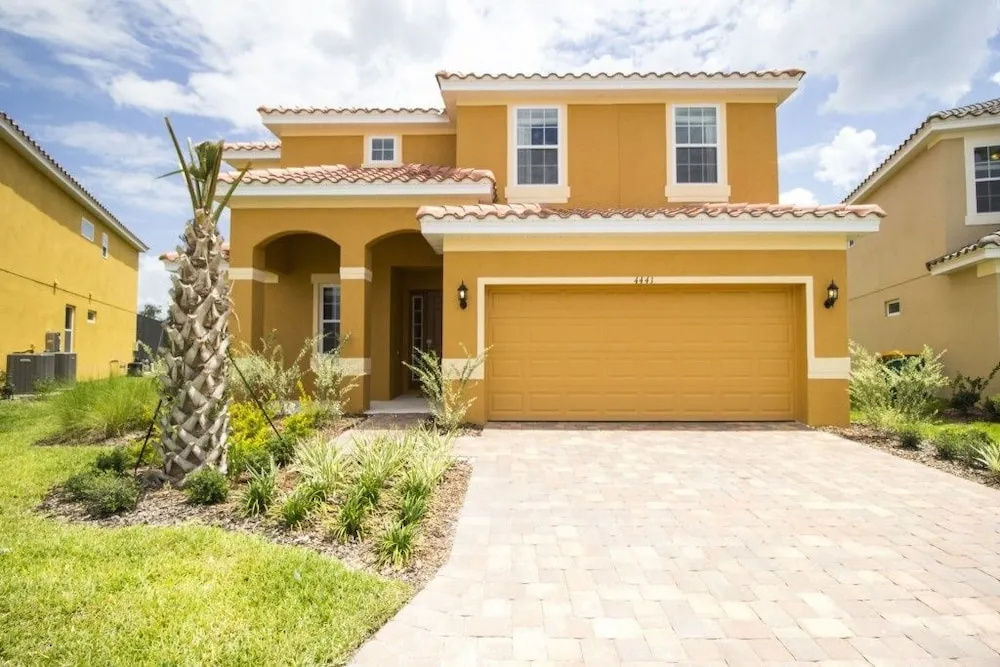 ACO PREMIUM - 8 Bd w/ private pool and Spa (1720)