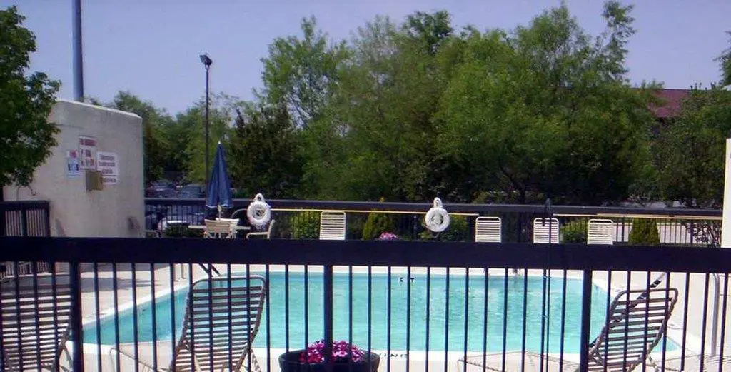 Balcony & Terrace