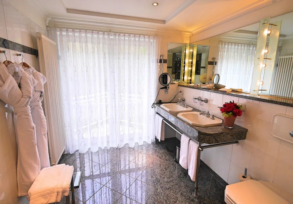 Hotel photo 40