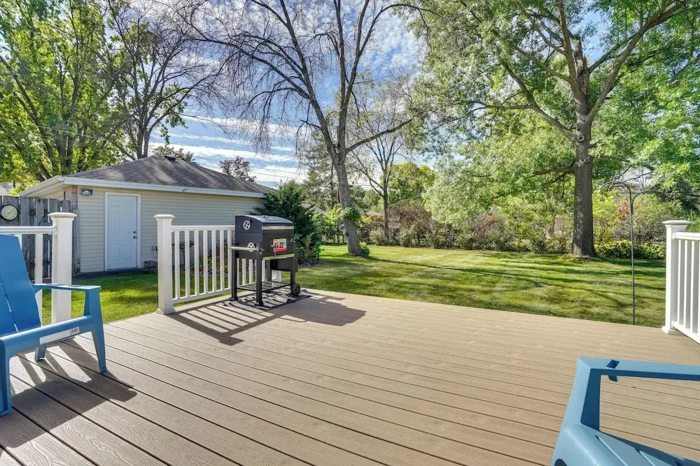 Spacious Cottage Grove Haven Near Downtown St Paul
