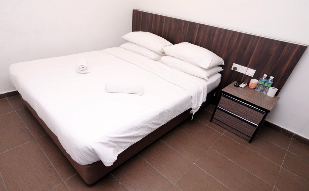 gallery_image_hidden_21