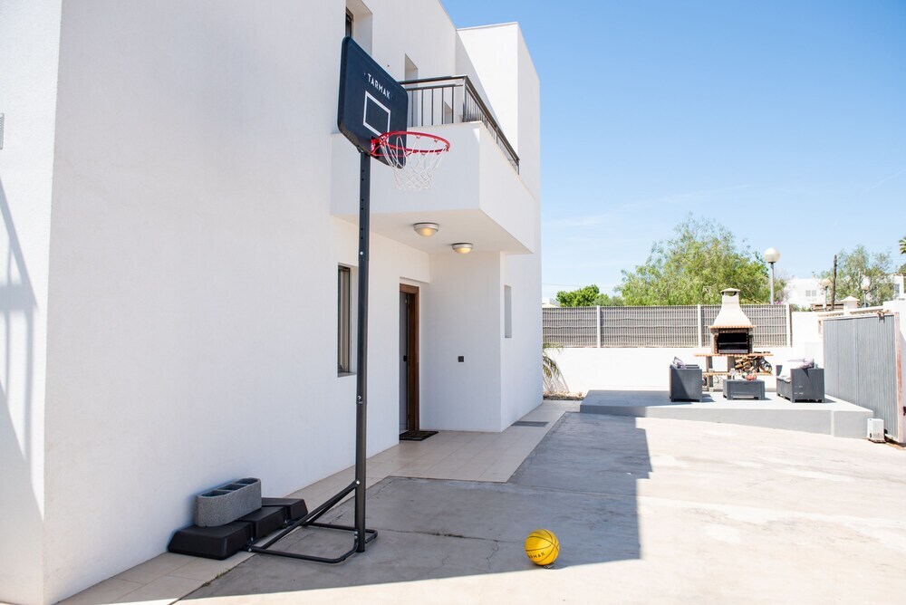 gallery_image_hidden_28