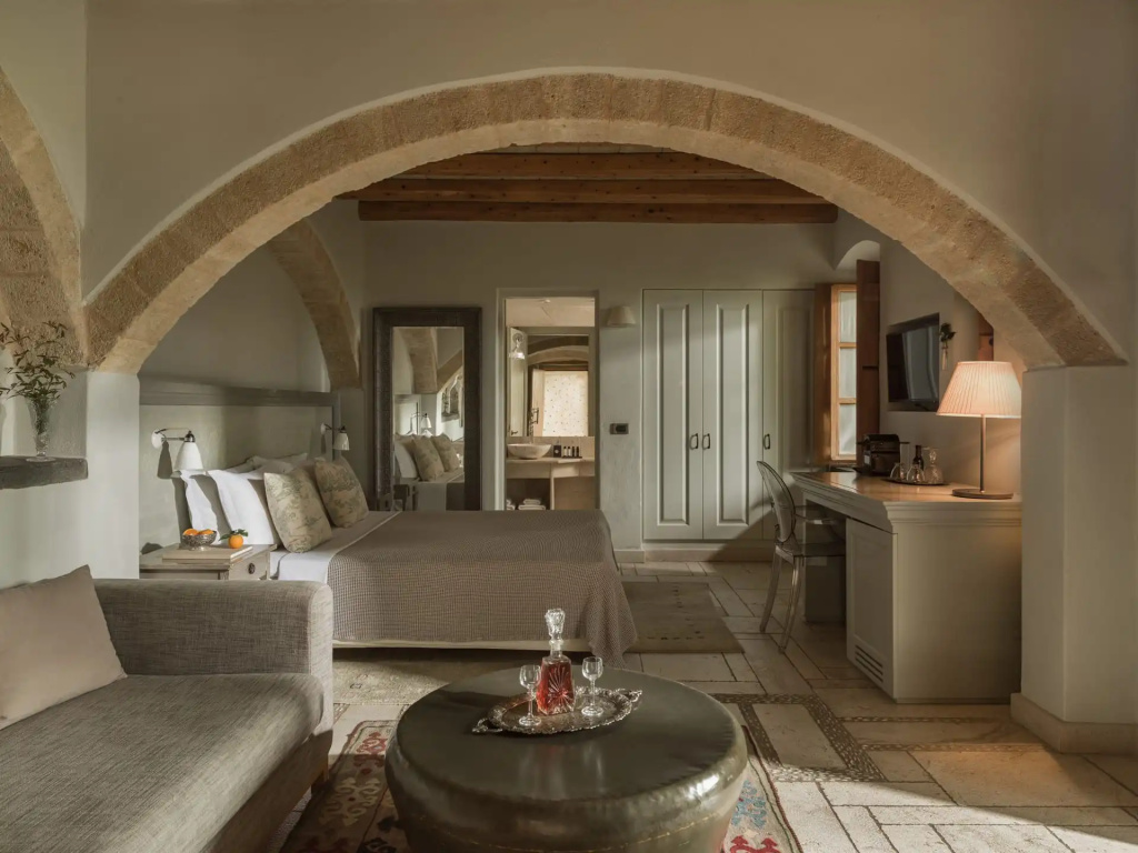 Kinsterna Hotel - Chambres