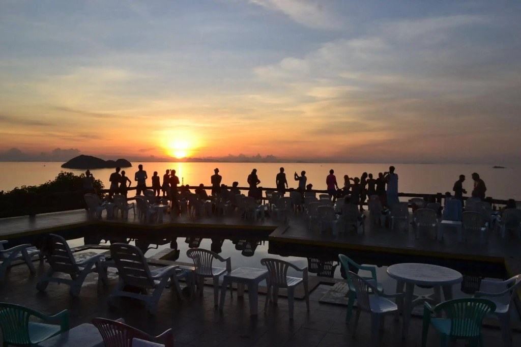 Amstardam Backpackers
