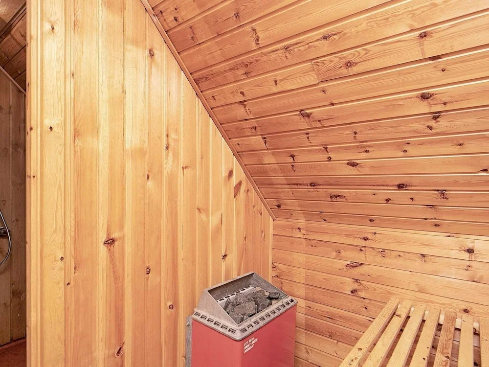 6 Person Holiday Home in Ulfborg