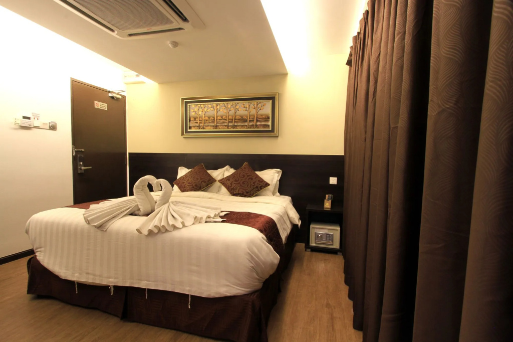 J Suites Hotel - Général