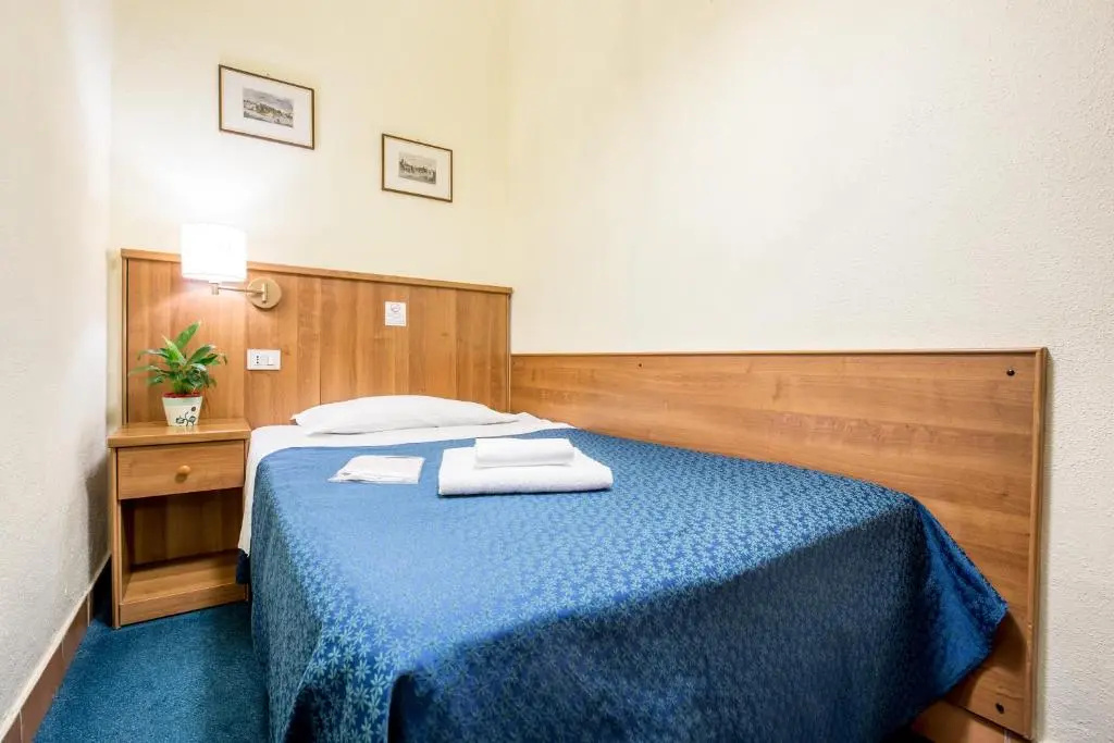 Standard Quintuple room