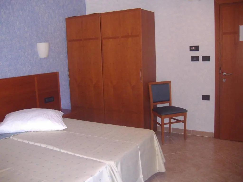 Hotel Zlatni Lav - Chambres
