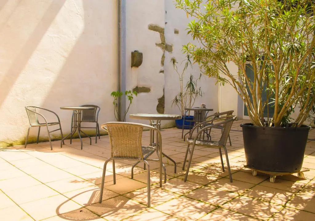 Standard Double room with balcony (full double bed)