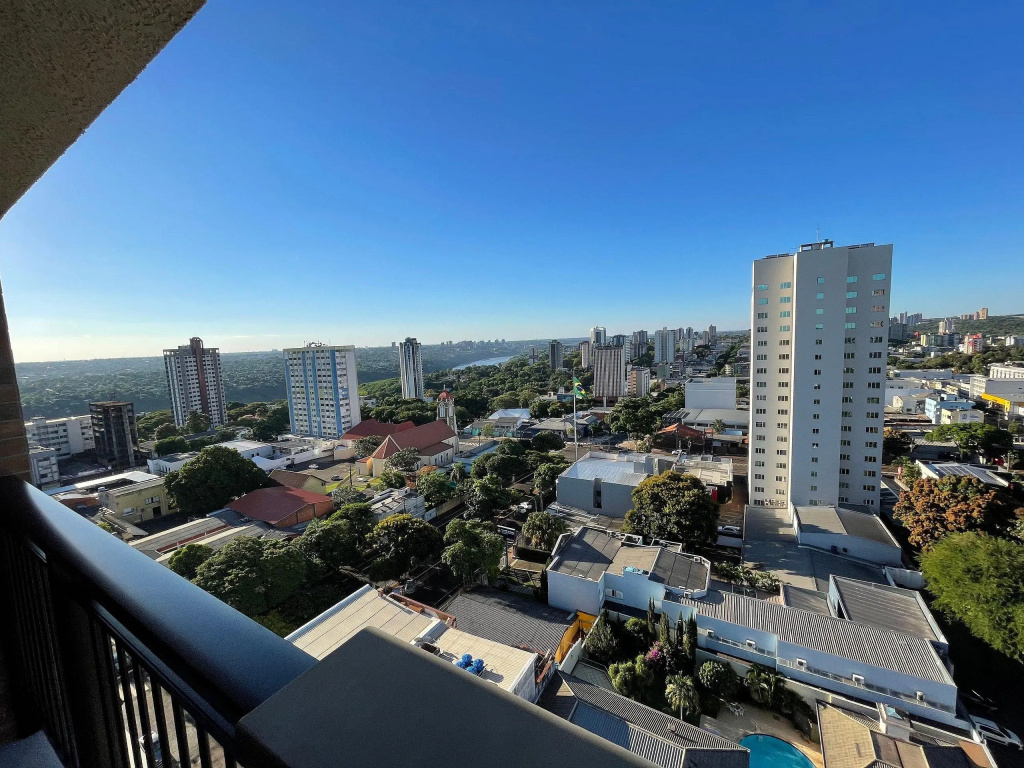 Apartamento Studio No último Andar No Centro De Foz Com Linda Vista