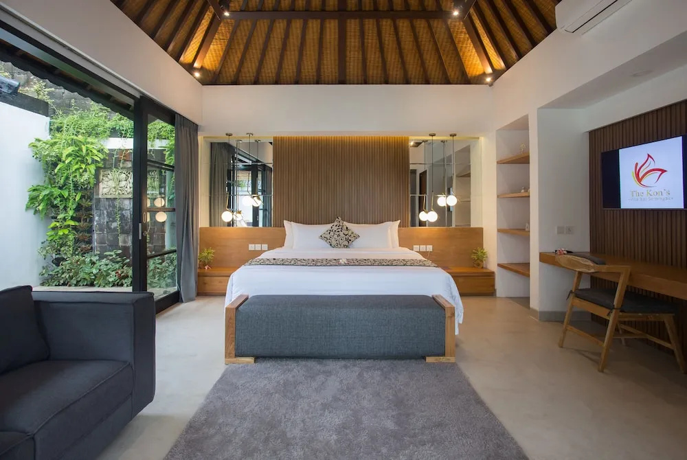 The Kons Villa Bali Seminyak — фото