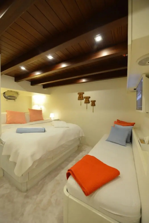 Luxury room with sea view