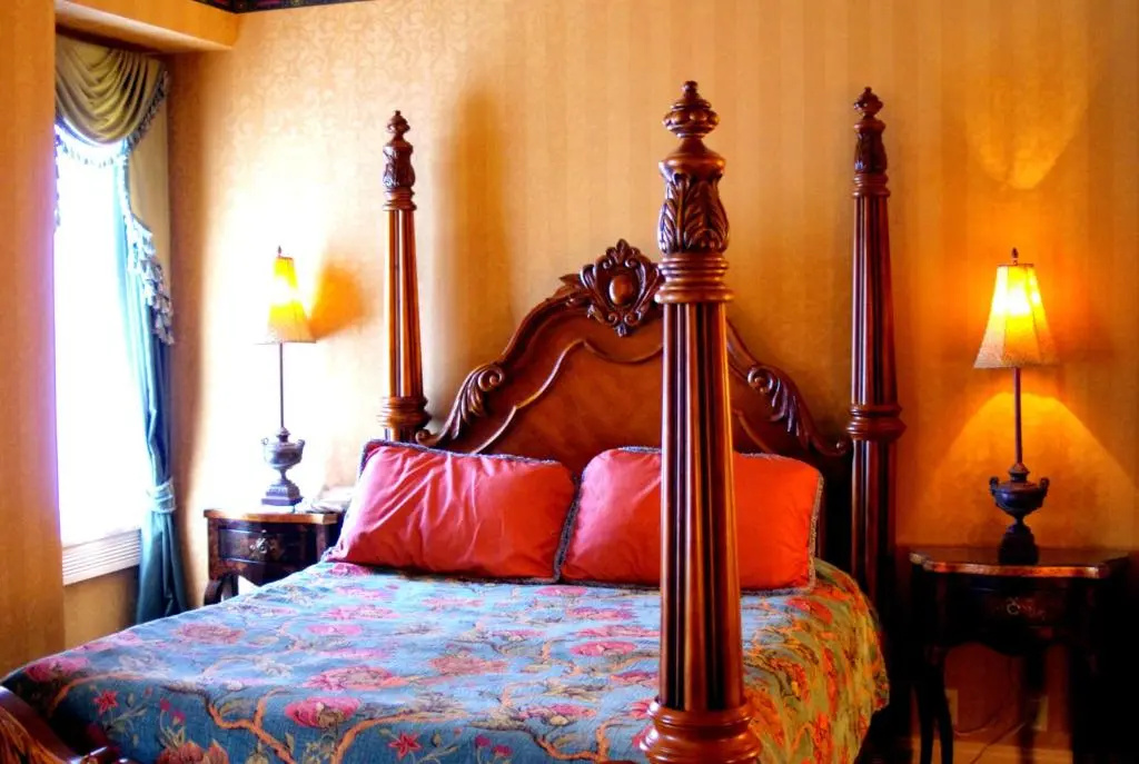 Double Junior Suite (full double bed)