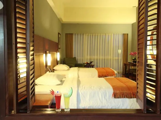 Blue Sky Hotel — 3