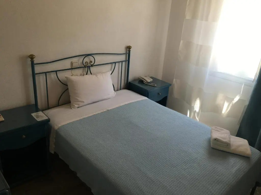 Economy room