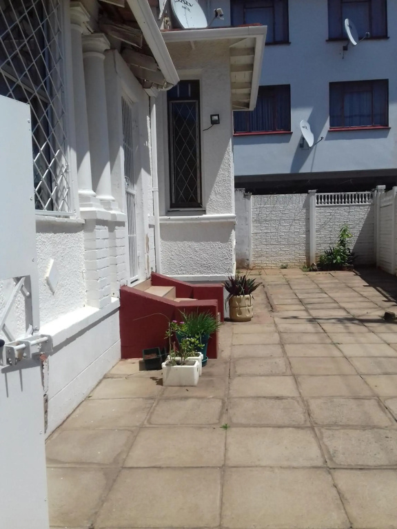 Fj's place