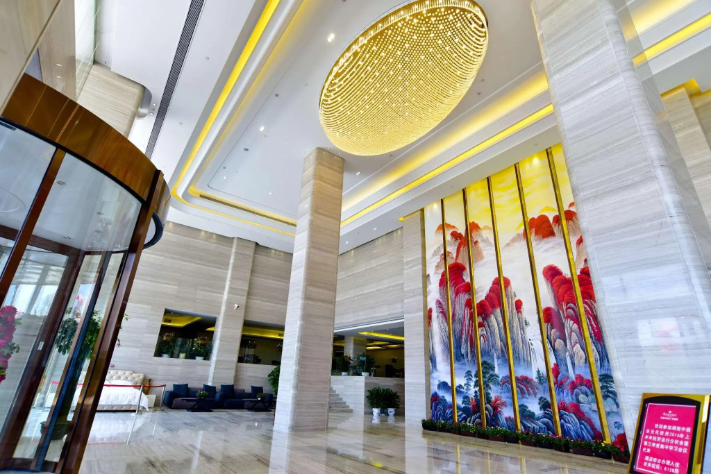 Lobby & Reception
