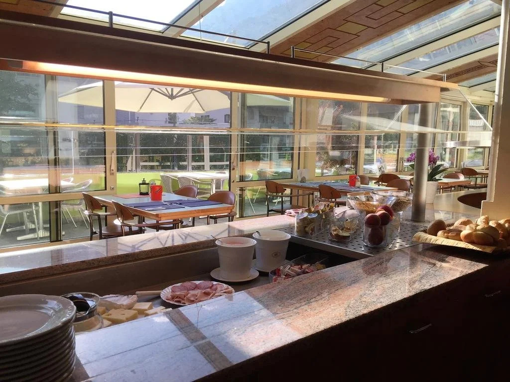 Hotel photo 12